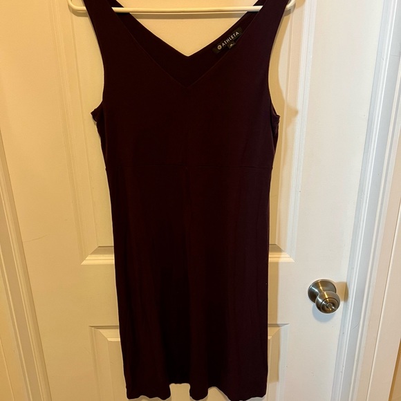 Athleta Santorini v-neck dress in wild raisin - Picture 2 of 5